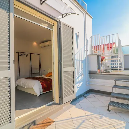 Terrazze Del Lungomare Bed & Breakfast Naples